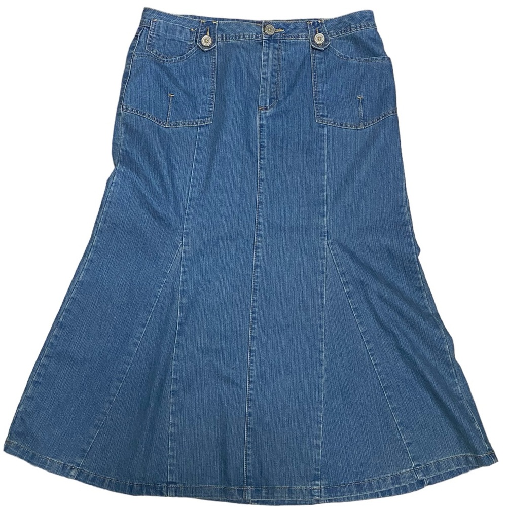 Baccini demin skirt Womens size 16 blue buttons buckles